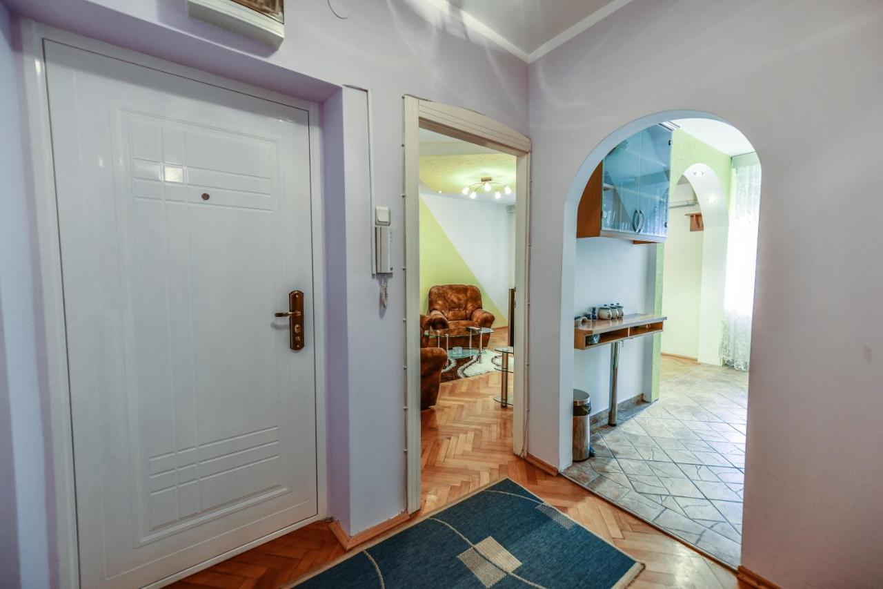 Lux Apartman Cvetkovic Kraljevo Exteriör bild